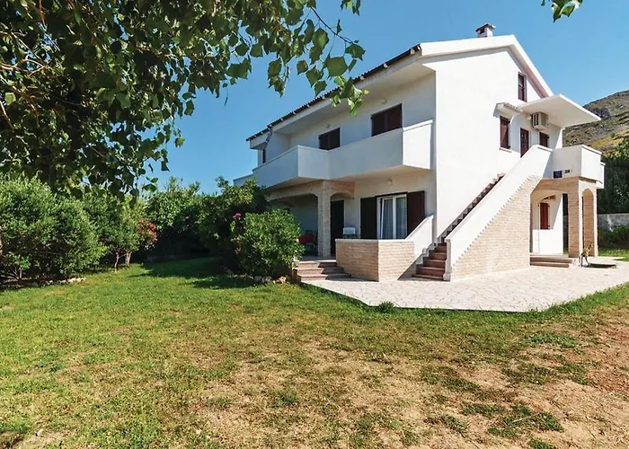 With A Parking Space Pag - 6461 * Pag Town